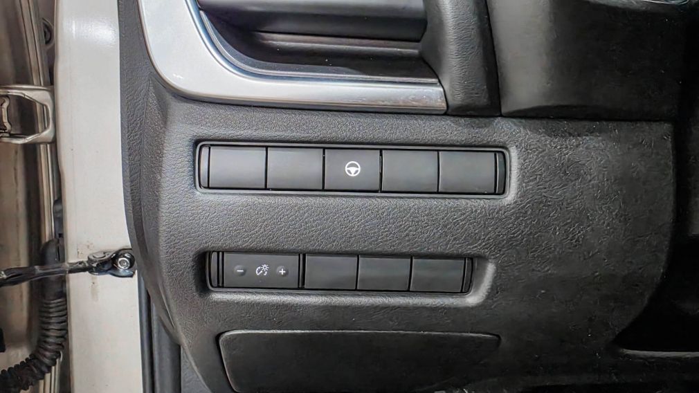 Nissan Rogue SV Moonroof 2023 à vendre à Trois-Rivières - 12