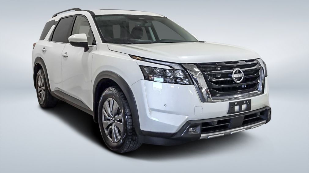 Nissan Pathfinder SV
