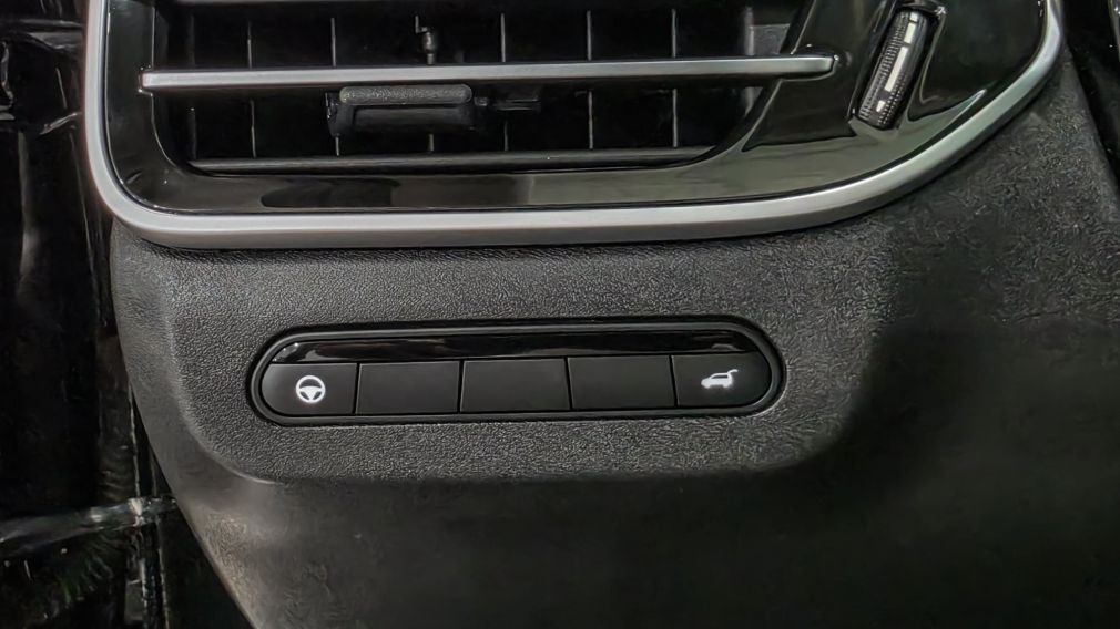 Infiniti QX60 LUXE 2025 d&rsquo;occasion à vendre - 12