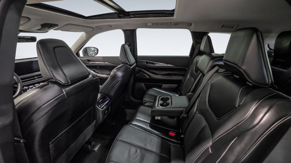 Infiniti QX60 LUXE 2025 d&rsquo;occasion à vendre - 24