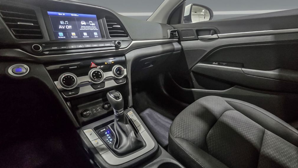 Hyundai Elantra Preferred w/Sun & Safety Package 2020 d’occasion à vendre - 21