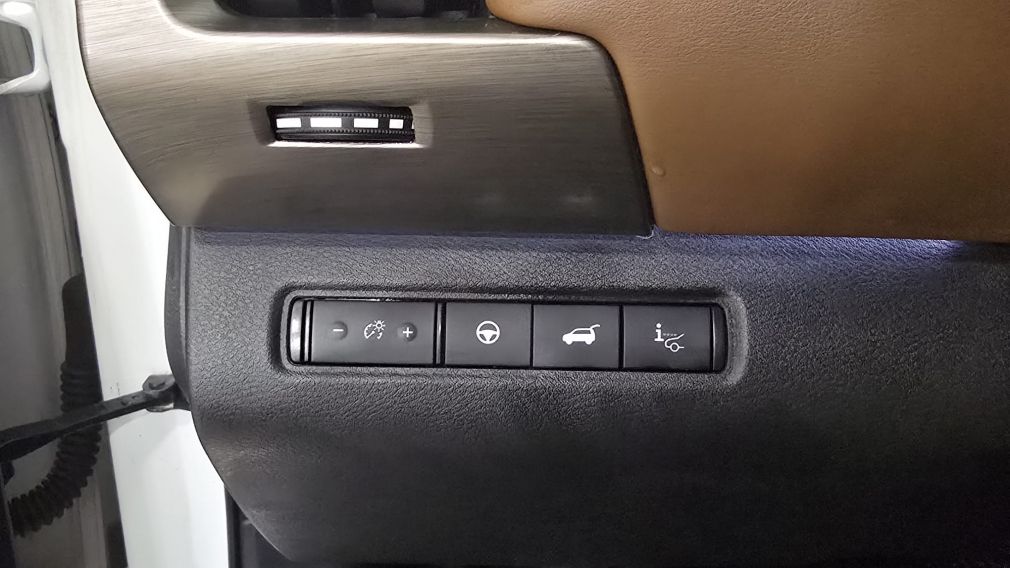 Nissan Pathfinder Platinum 2024 d&rsquo;occasion à vendre - 12