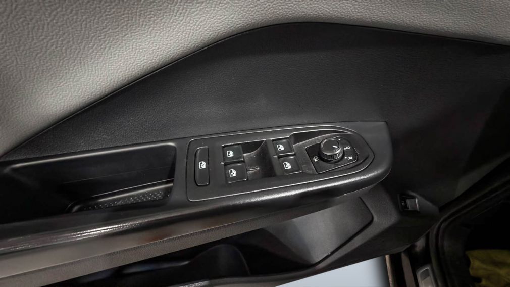 Volkswagen Taos Comfortline 2023 d&rsquo;occasion à vendre - 11