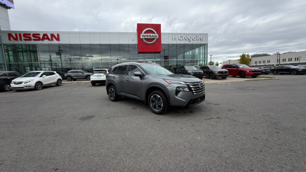 Nissan Rogue SV Moonroof