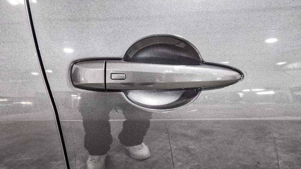 Nissan Sentra SR 2022 d&rsquo;occasion à vendre - 11