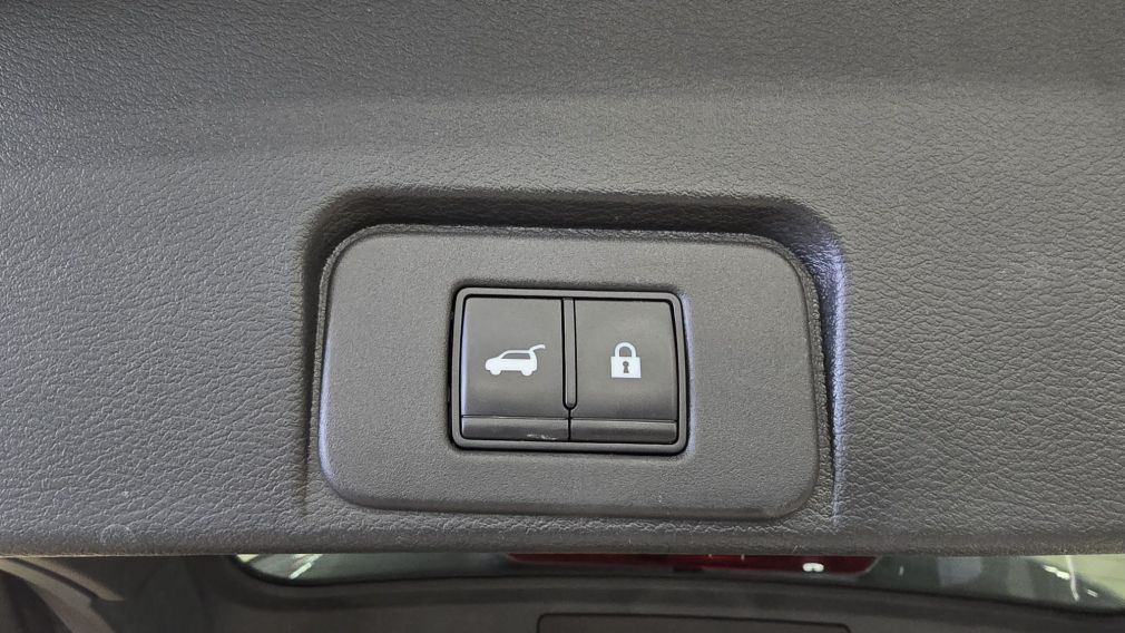 Nissan Rogue Platinum 2021 d&rsquo;occasion à vendre - 29