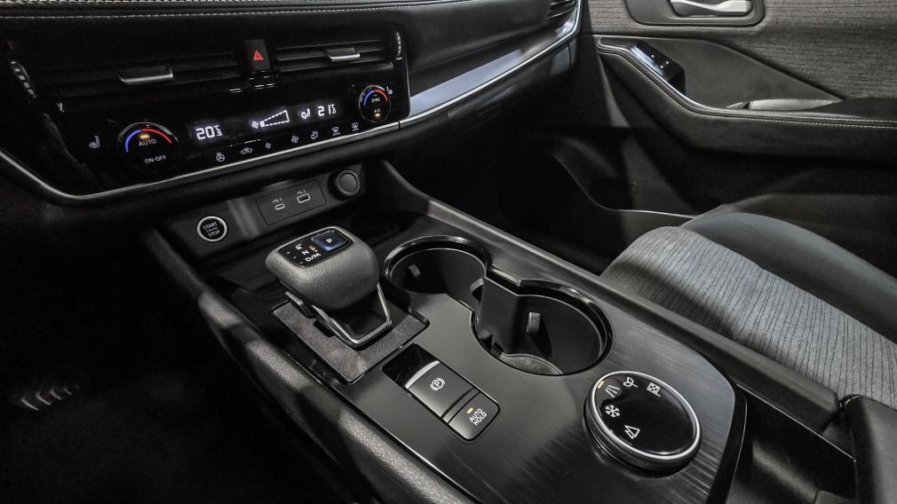 Nissan Rogue SV 2021 d&rsquo;occasion à vendre - 22