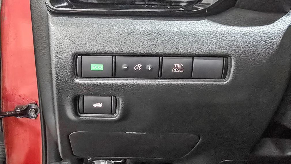 Nissan Sentra SV 2022 d&rsquo;occasion à vendre - 12