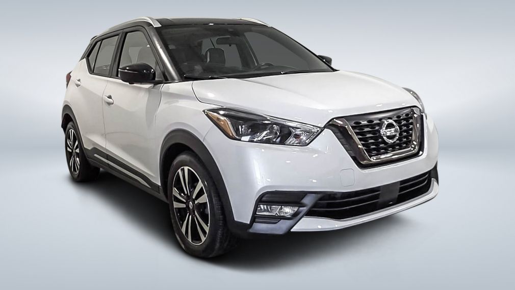 Nissan Kicks SR