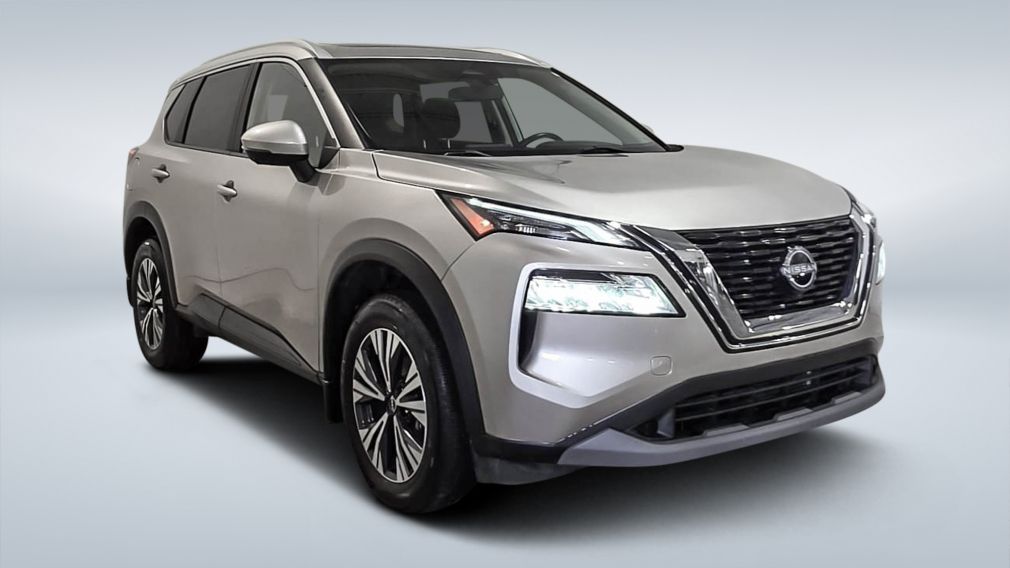 Nissan Rogue SV Moonroof