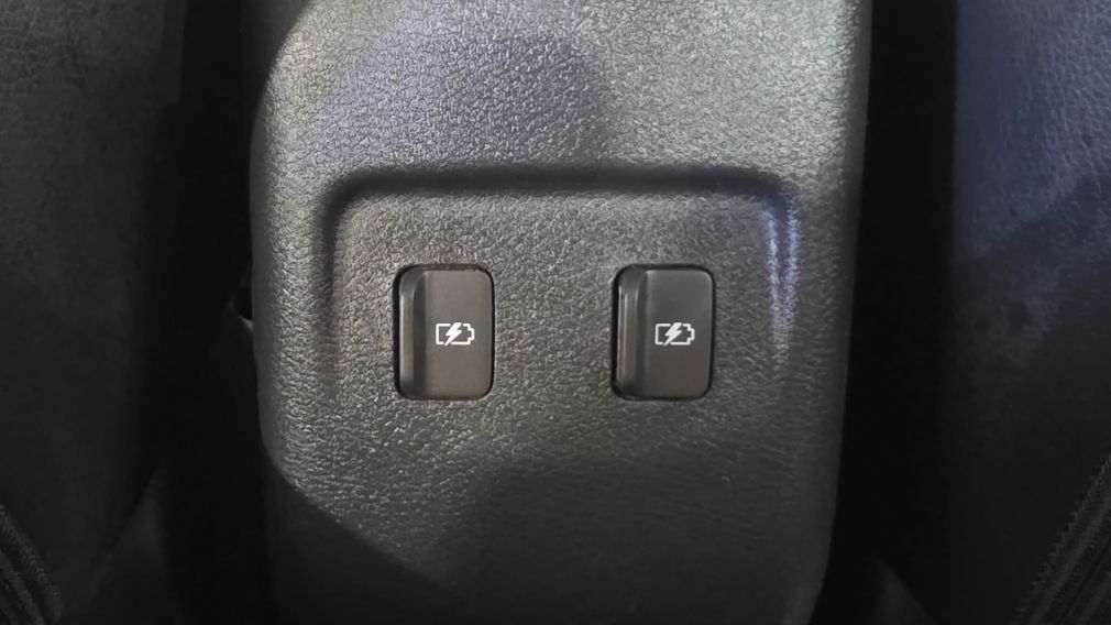 Nissan Kicks SR 2021 d&rsquo;occasion à vendre - 22