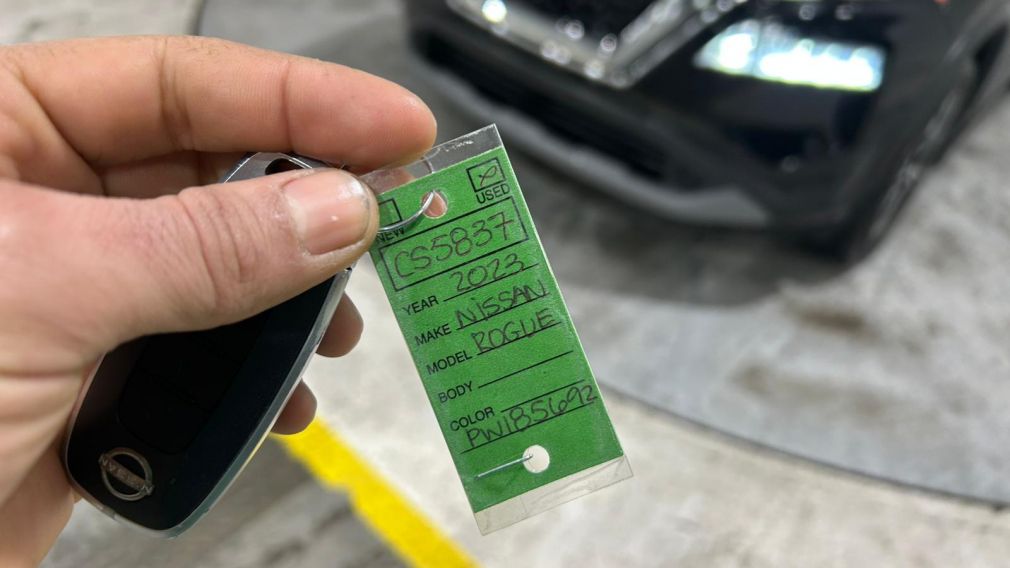 Nissan Rogue SV Moonroof 2023 d’occasion à vendre - 39