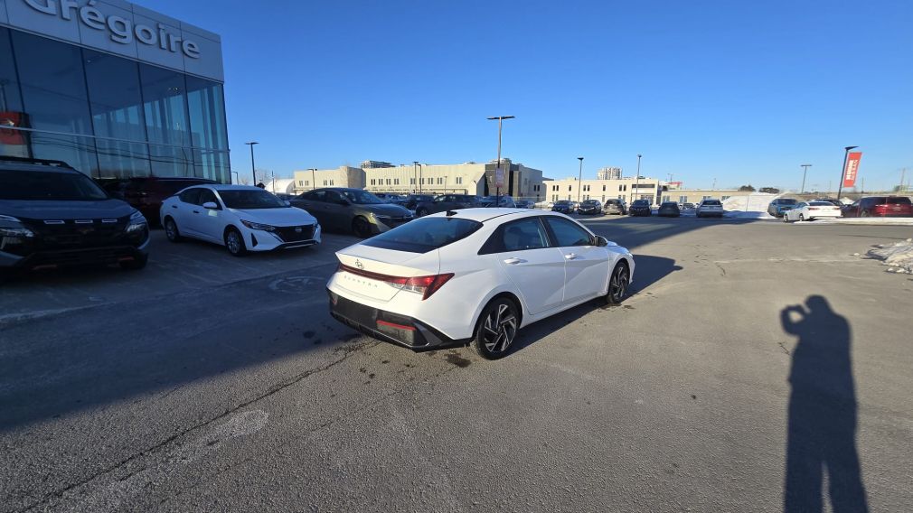 Hyundai Elantra Preferred 2024 d&rsquo;occasion à vendre - 7