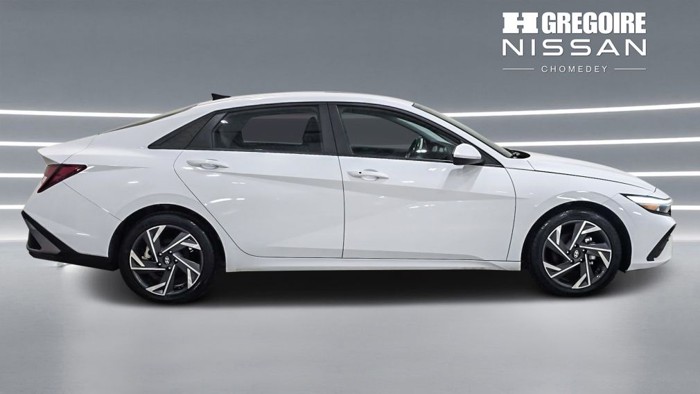 Hyundai Elantra Preferred 2024 d&rsquo;occasion à vendre - 10