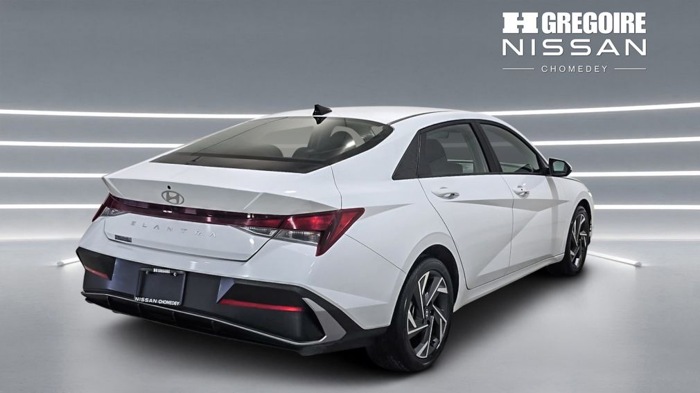 Hyundai Elantra Preferred 2024 d&rsquo;occasion à vendre - 9