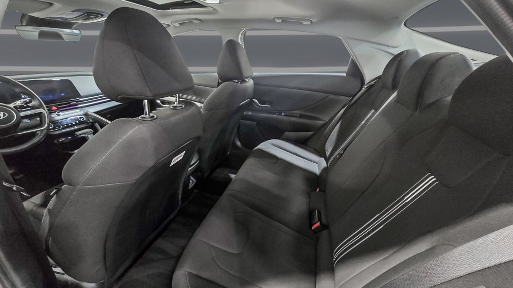 Hyundai Elantra Preferred 2024 d&rsquo;occasion à vendre - 26