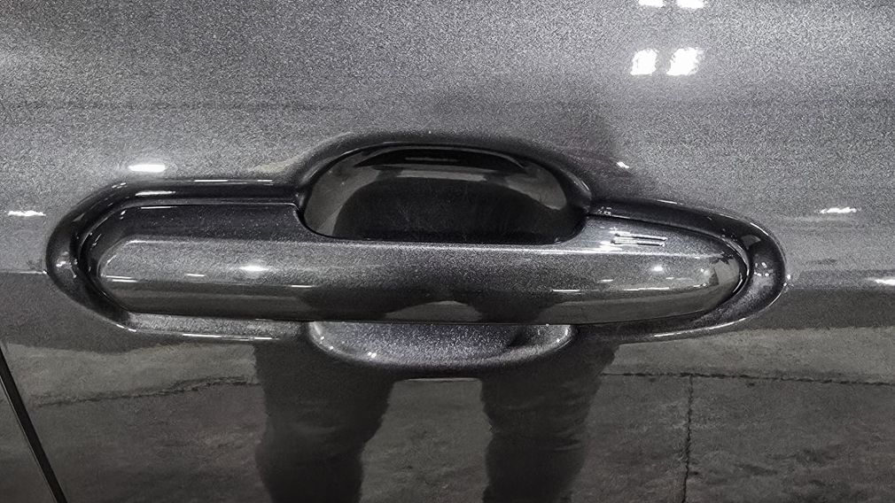 Toyota Highlander XSE 2021 d&rsquo;occasion à vendre - 11