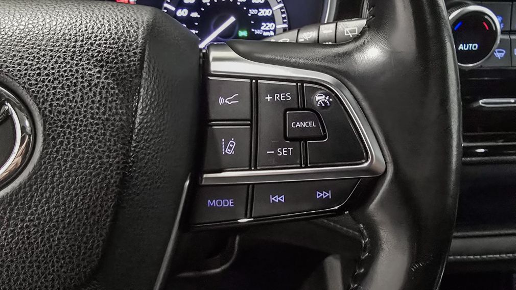 Toyota Highlander XSE 2021 d&rsquo;occasion à vendre - 18