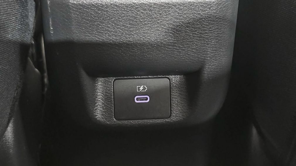 Nissan Versa SV 2024 d&rsquo;occasion à vendre - 20