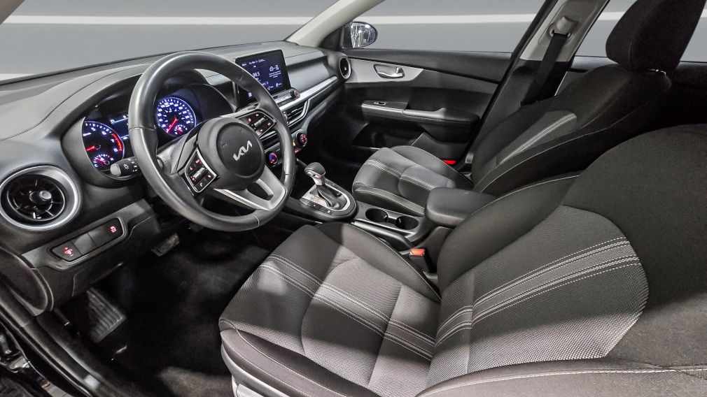 Kia Forte LX 2024 d&rsquo;occasion à vendre - 11