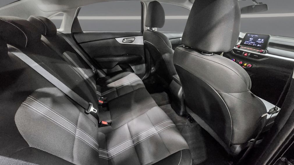 Kia Forte LX 2024 d&rsquo;occasion à vendre - 21