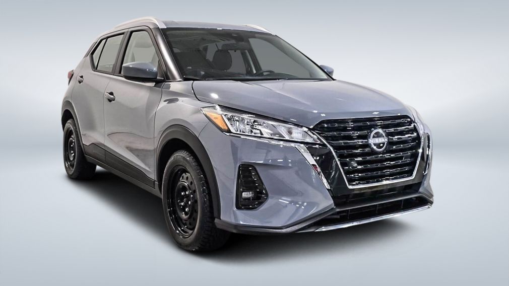 Nissan Kicks SV