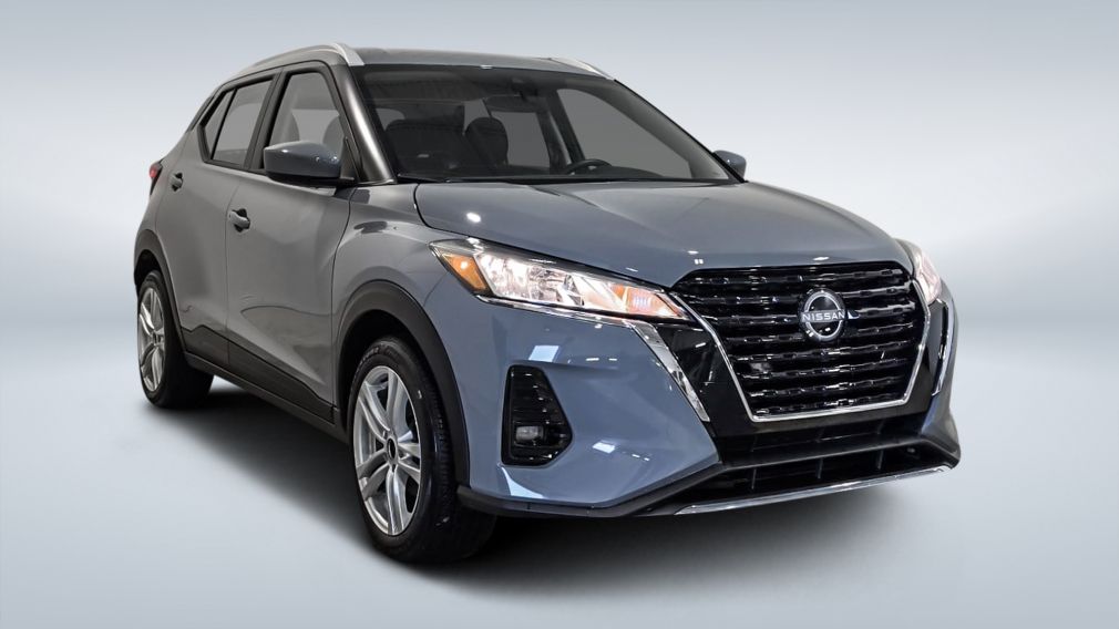 Nissan Kicks SV