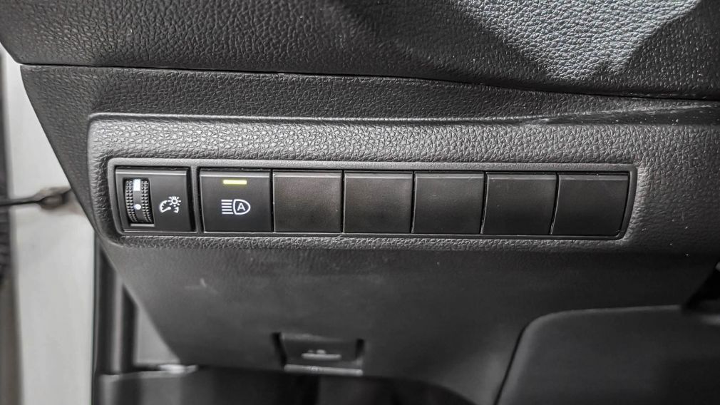 Toyota Corolla L 2022 d&rsquo;occasion à vendre - 11
