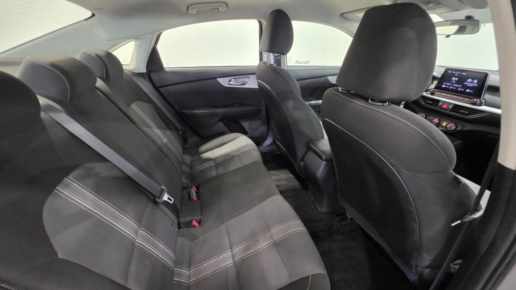 Kia Forte EX 2024 d&rsquo;occasion à vendre - 21