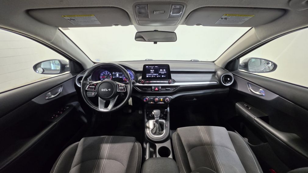 Kia Forte EX 2024 d&rsquo;occasion à vendre - 13