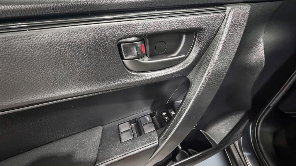 Toyota Corolla LE 2019 d&rsquo;occasion à vendre - 11