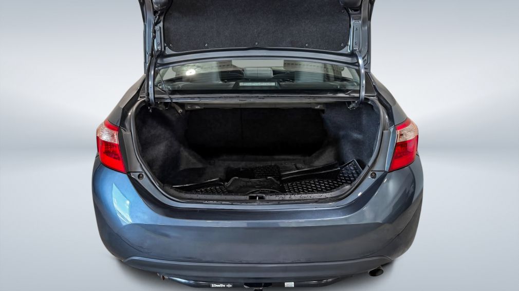 Toyota Corolla LE 2019 d&rsquo;occasion à vendre - 22