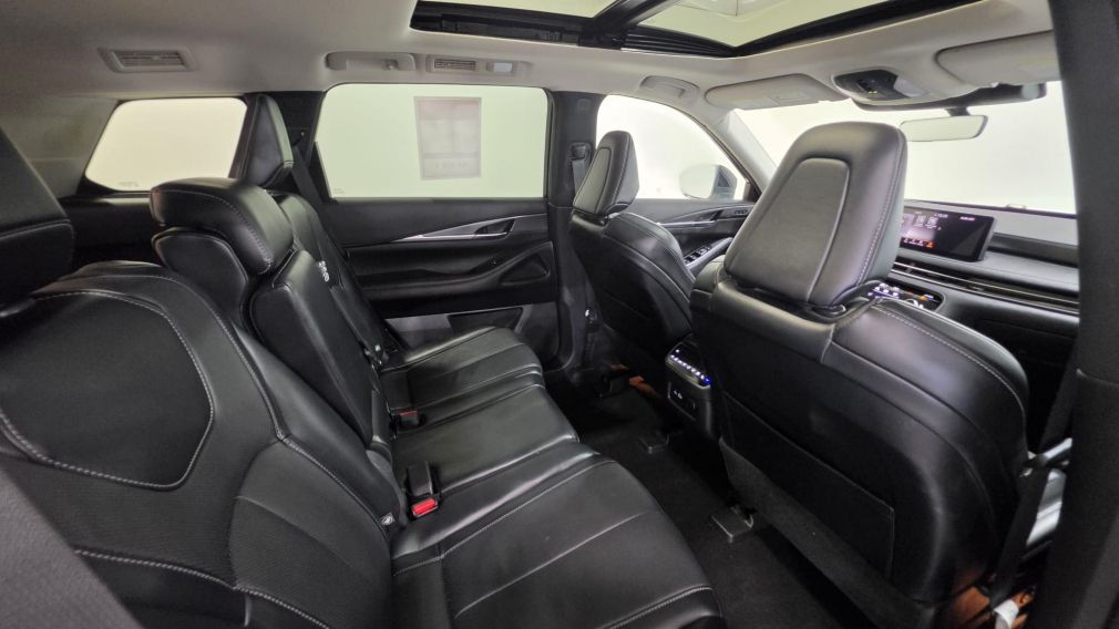 Infiniti QX60 LUXE 2023 d&rsquo;occasion à vendre - 23