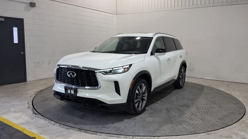 Infiniti QX60 LUXE 2023 d&rsquo;occasion à vendre - 3