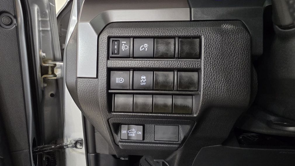 Toyota Tacoma 4×4 Double Cab Auto 2025 d&rsquo;occasion à vendre - 12