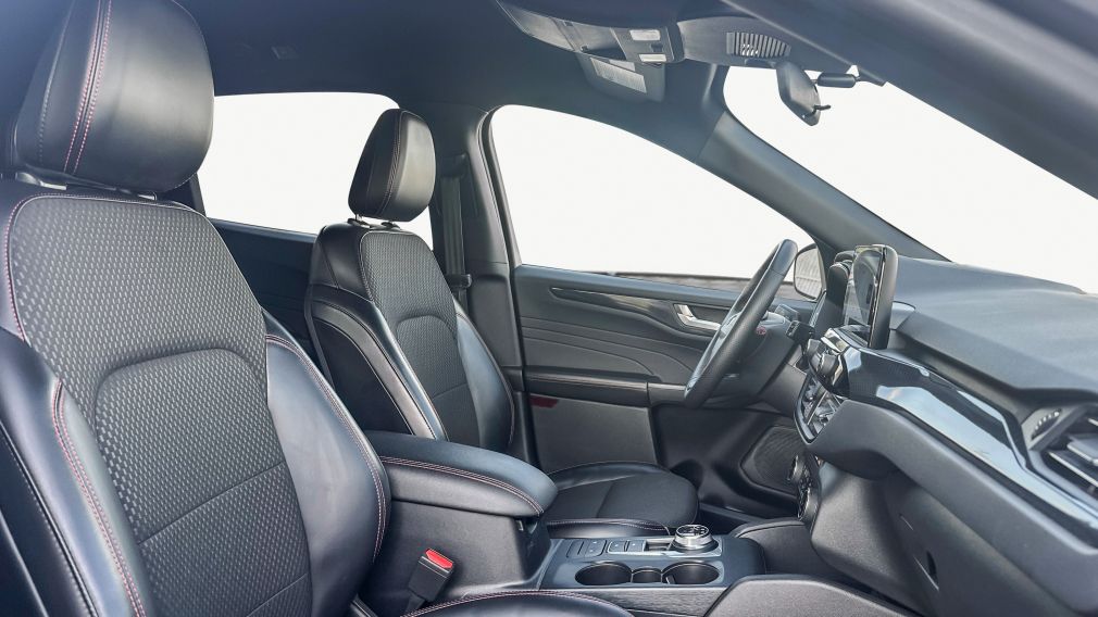 Ford Escape ST-Line 2023 à vendre à Trois-Rivières - 9
