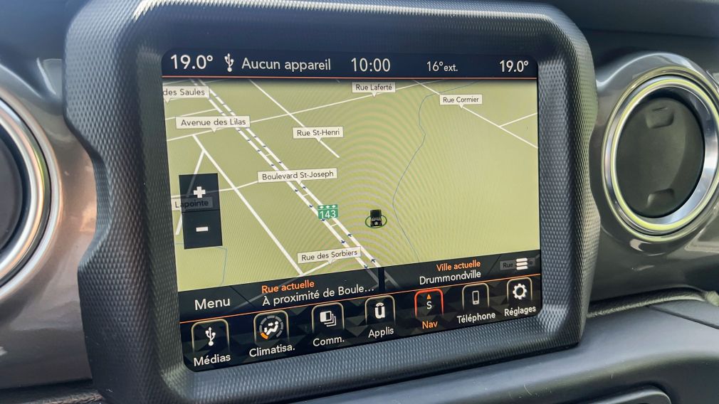 Jeep Wrangler Sahara 2023 d&rsquo;occasion à vendre - 19