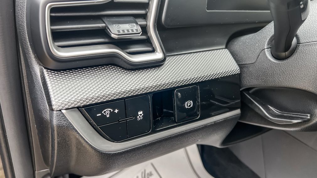 Kia Sportage LX 2023 d&rsquo;occasion à vendre - 17