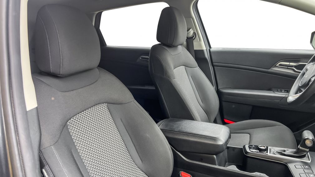 Kia Sportage LX 2023 d&rsquo;occasion à vendre - 26