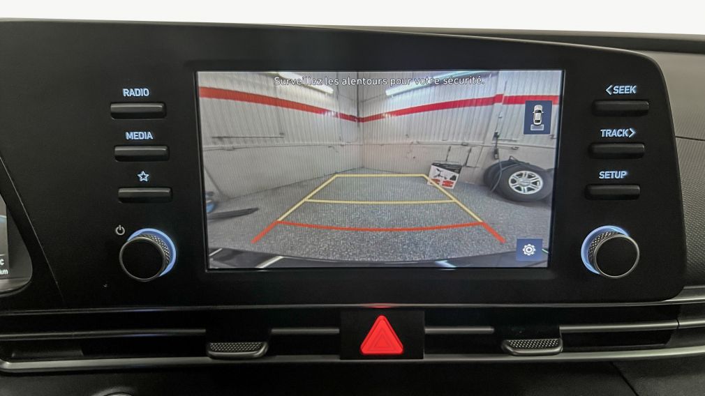 Hyundai Elantra Preferred 2023 d’occasion à vendre - 18