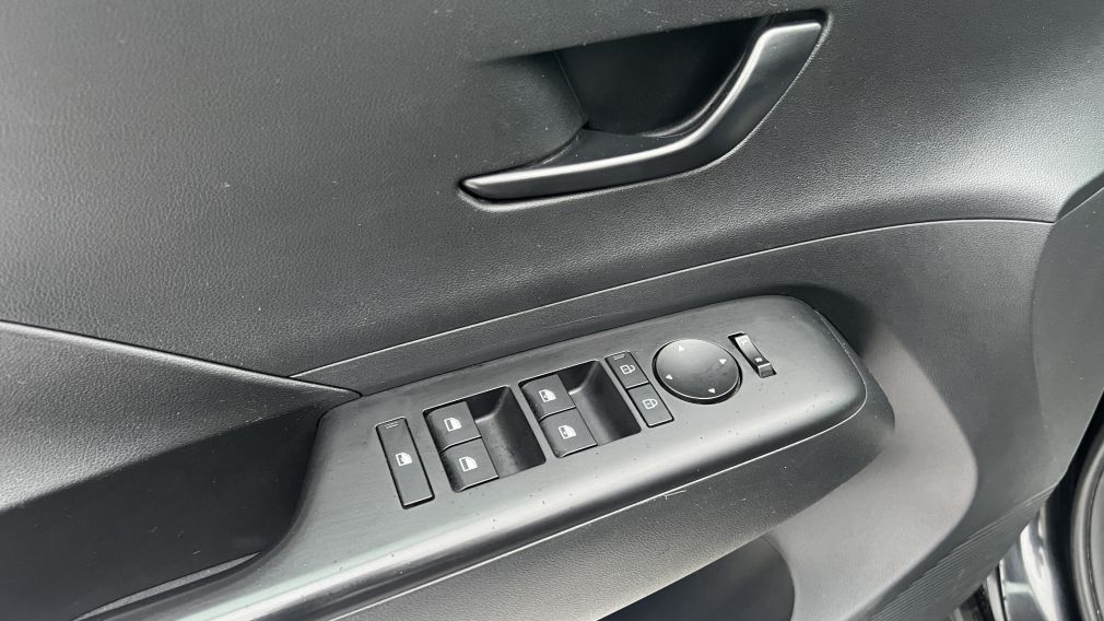 Hyundai Kona Preferred 2024 d&rsquo;occasion à vendre - 13
