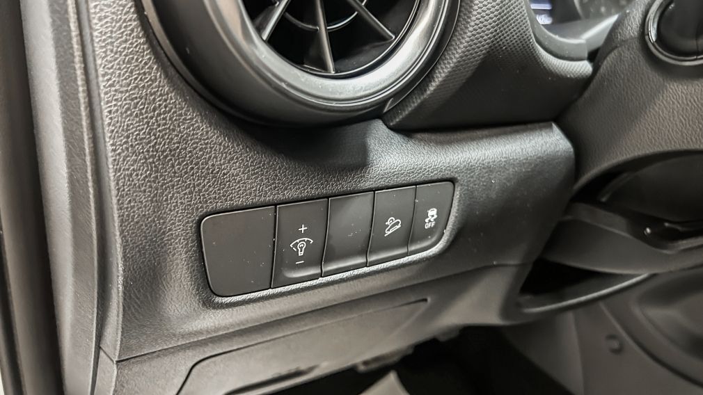 Hyundai Kona Preferred 2023 d’occasion à vendre - 13