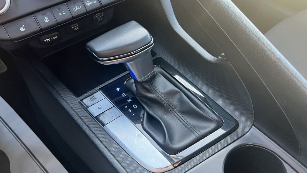 Hyundai Elantra Preferred 2021 d&rsquo;occasion à vendre - 21