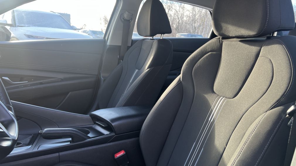 Hyundai Elantra Preferred 2021 d&rsquo;occasion à vendre - 22