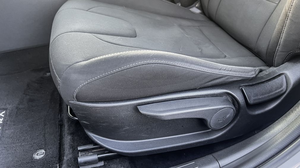 Hyundai Elantra Preferred 2021 d&rsquo;occasion à vendre - 23