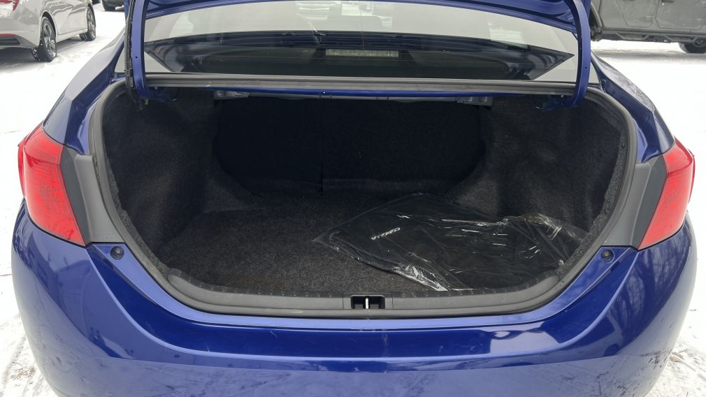 Toyota Corolla SE 2018 d&rsquo;occasion à vendre - 26