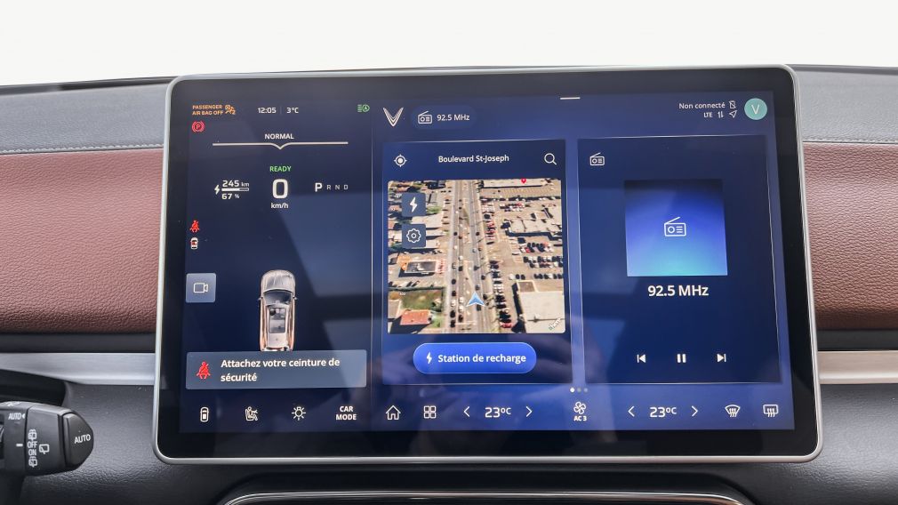 VinFast VF 8 Plus 2023 d&rsquo;occasion à vendre - 14