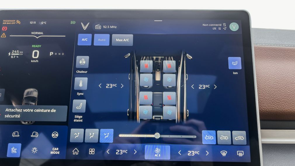 VinFast VF 8 Plus 2023 d&rsquo;occasion à vendre - 19