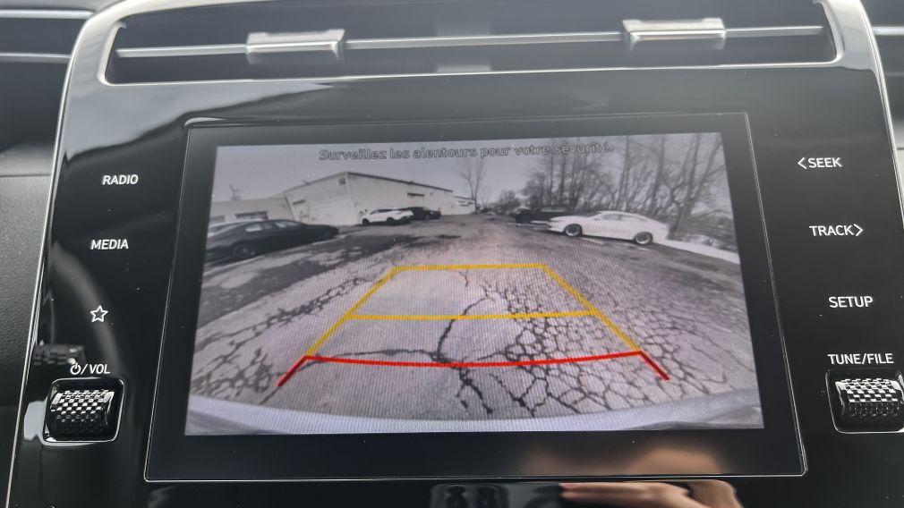 Hyundai Tucson Essential 2023 d&rsquo;occasion à vendre - 19