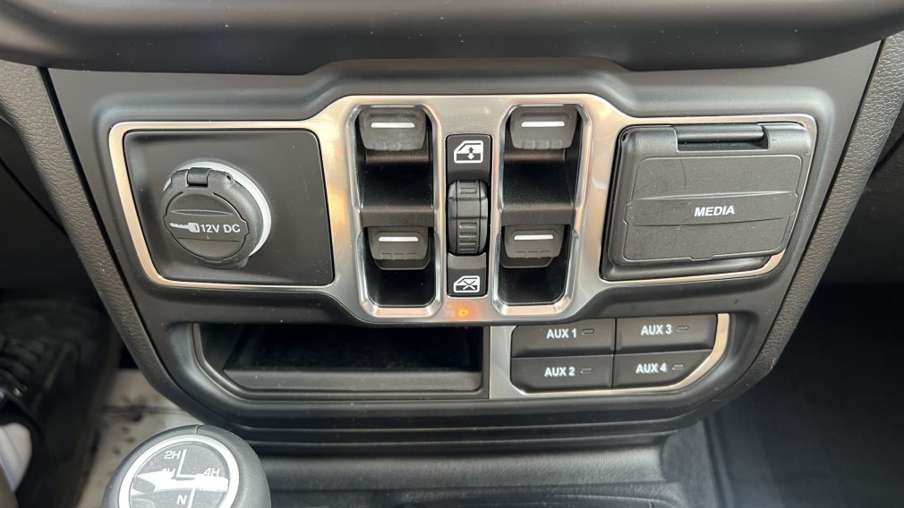 Jeep Wrangler Unlimited Sahara 2021 d&rsquo;occasion à vendre - 26